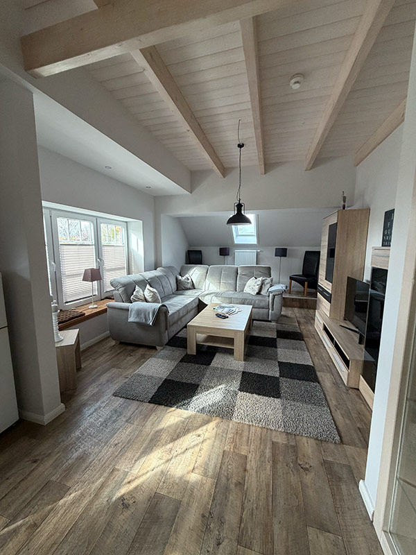 ferienwohnungen freimuths hof suedbrookmerland ostfriesland nordsee wohnung loft wohnzimmer